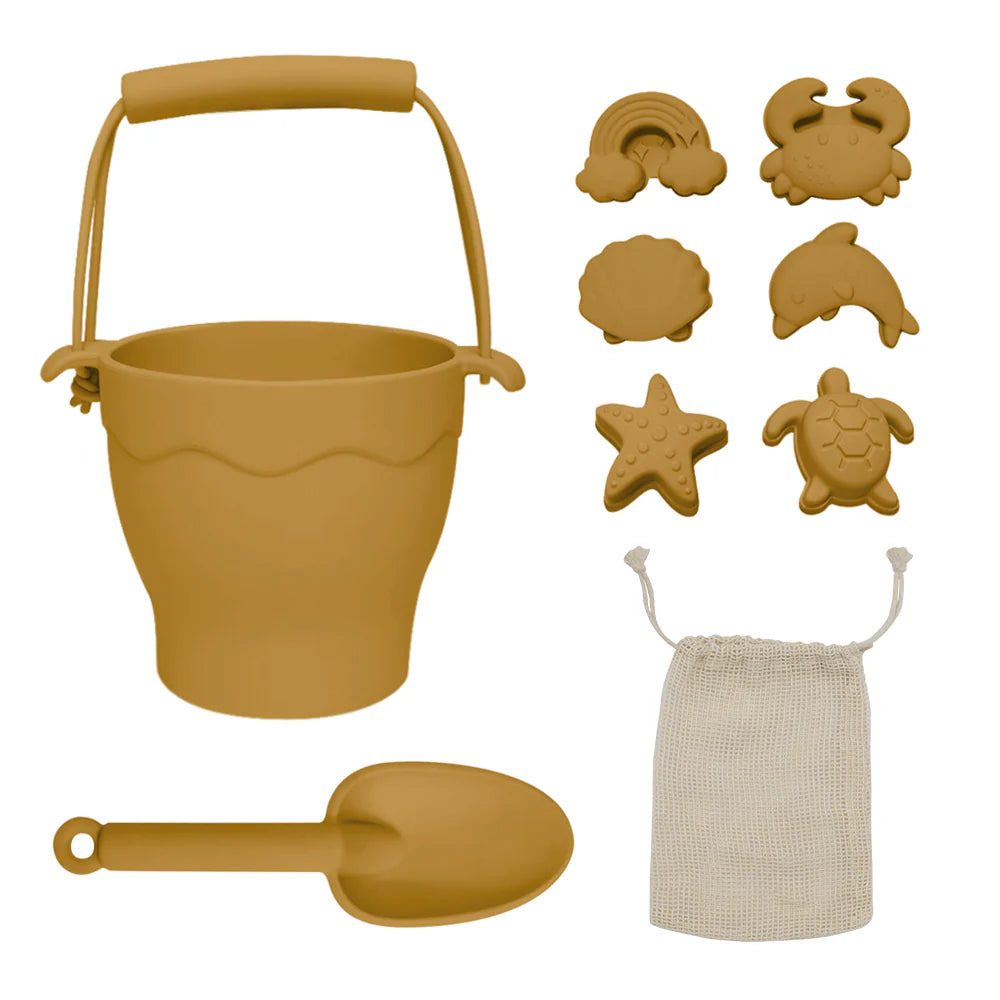 Silicone bucket and spade set in Sunshine