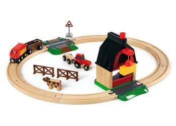 BRIO Set - Farm Railway Set 20 pieces - www.creativeplayresources.com.au
